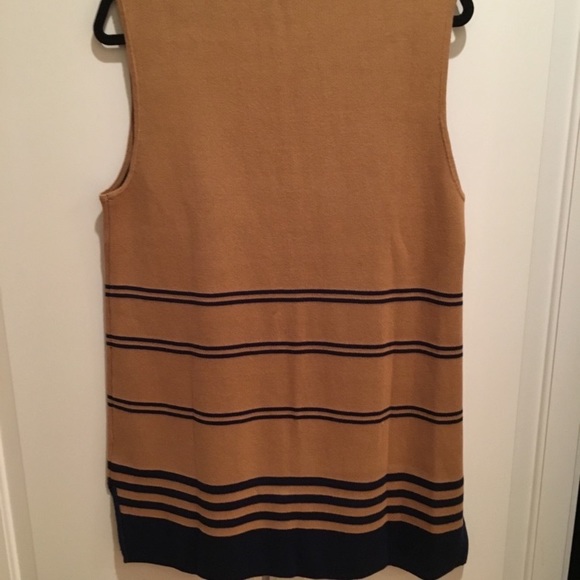 Dana Buchman Navy & Camel Long Vest - Picture 2 of 2